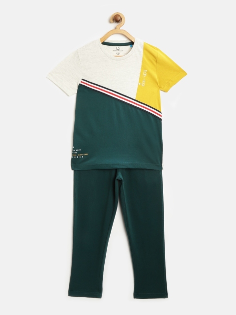 

Sweet Dreams Boys Green & White Colourblocked Night suit