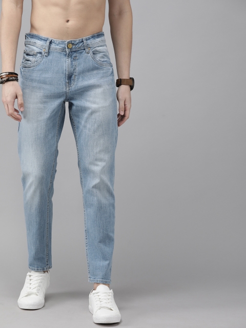 

Roadster Men Blue Carrot Fit Natural Aloe Vera Finished Skin Hydrating Jeans