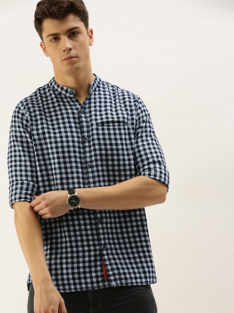 

SINGLE Men Navy Blue & White Slim Fit Checked Casual Shirt