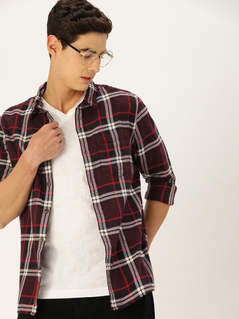 

SINGLE Men Maroon & White Slim Fit Checked Casual Shirt