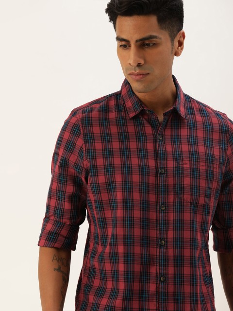 

SINGLE Men Red & Blue Slim Fit Checked Casual Shirt