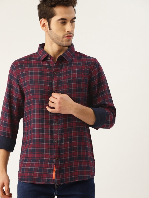 

SINGLE Men Navy Blue & Maroon Slim Fit Checked Casual Shirt