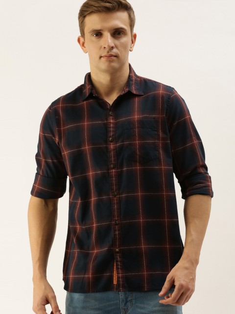 

SINGLE Men Navy Blue & Maroon Slim Fit Checked Casual Shirt