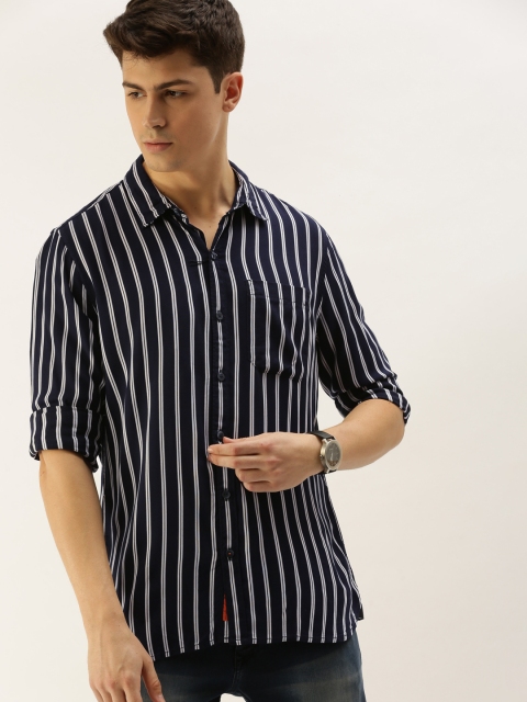 

SINGLE Men Navy Blue & White Slim Fit Striped Casual Shirt