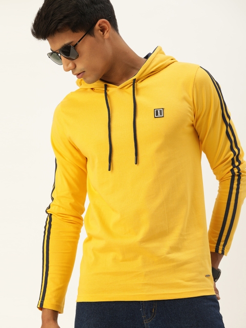 

SINGLE Men Yellow Solid Hood T-shirt