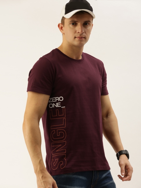 

SINGLE Men Burgundy Printed Slim Fit Round Neck T-shirt