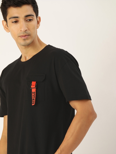 

SINGLE Men Black Solid Round Neck Pure Cotton T-shirt With Flap Pocket