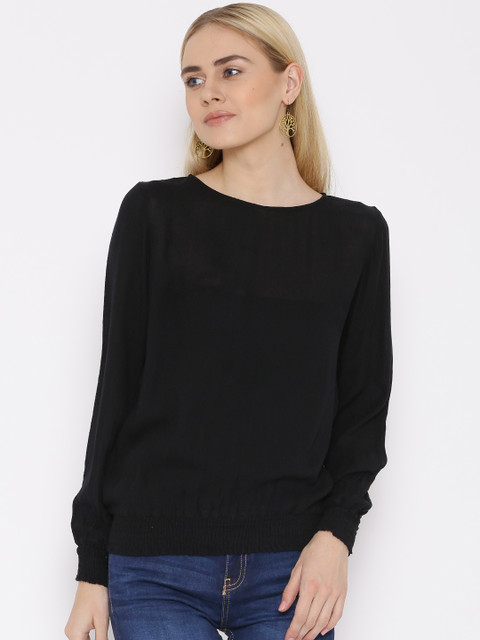 

Vaak Black Top