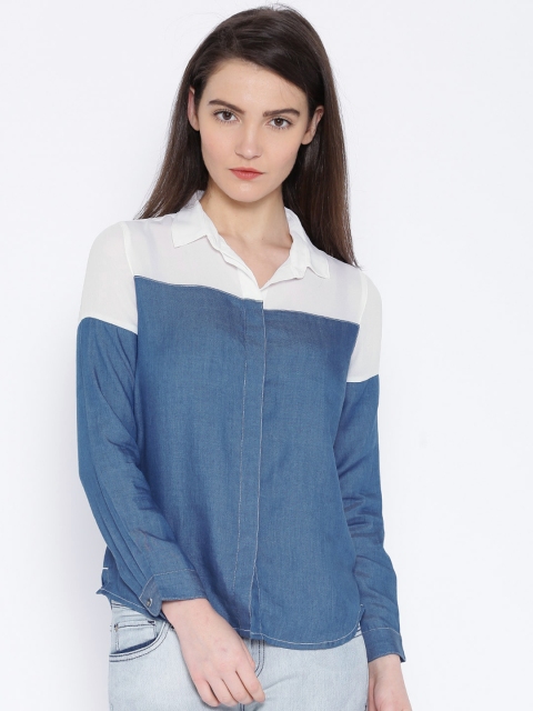 

Lee Blue Casual Shirt