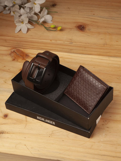 

HIGHLANDER Men Brown Accessory Gift Set