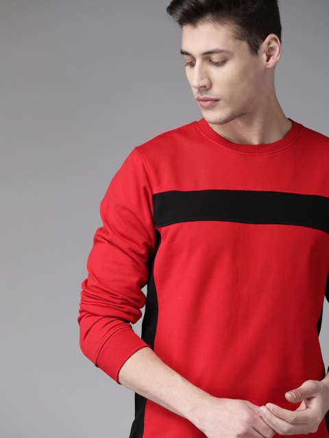 

Roadster Men Black Solid Sweatshirt