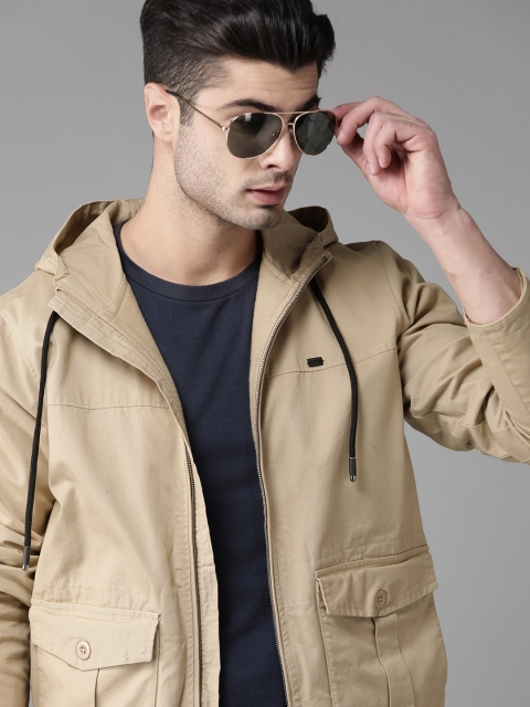 

Roadster Men Khaki Solid Hooded Tailored Jacket