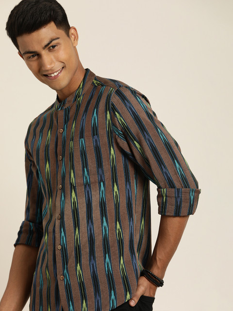 

Taavi Men Brown & Navy Blue Ikat Woven Design Regular Fit Casual Shirt with Pocket