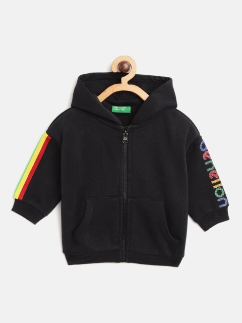 

United Colors of Benetton Girls Black Solid Hooded Sweatshirt