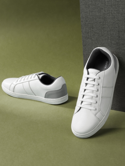 

INVICTUS Men White & Grey Solid Sneakers