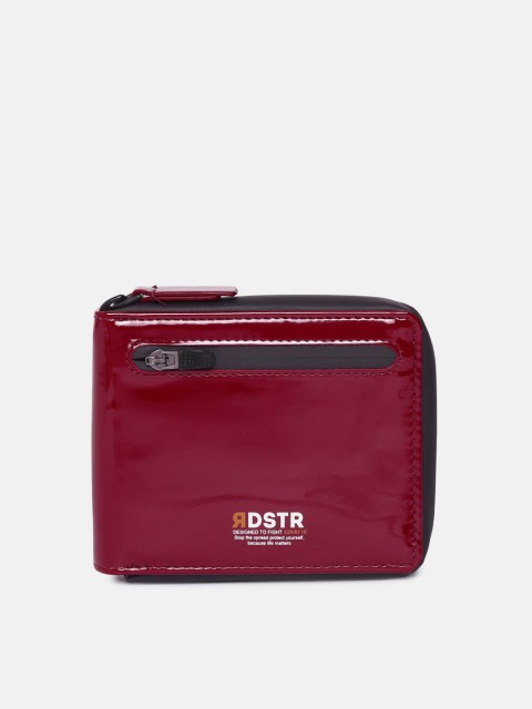 

Roadster Men Red Solid Zip Around Wallet