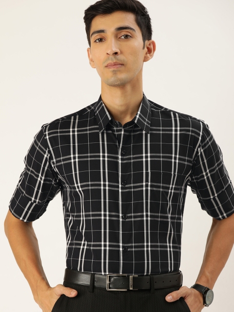 

Hancock Men Black & White Slim Fit Checked Formal Shirt