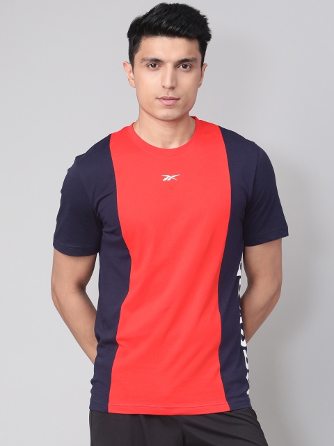 

Reebok Men Red & Navy Blue Training Essentials Linear Logo Colourblocked T-shirt