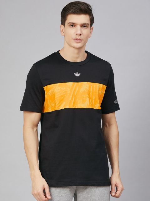 

ADIDAS Originals Men Black & Mustard Yellow Colourblocked Panel Trefoil T-shirt
