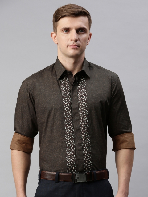 

Raymond Men Brown Slim Fit Printed Semiformal Shirt