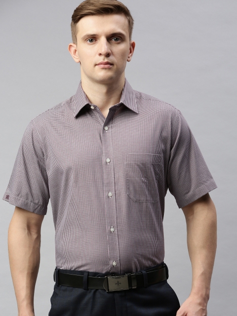 

Raymond Men Burgundy & Brown Contemporary Fit Checked Formal Shirt