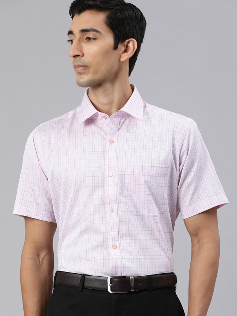 

Raymond Men Pink & Grey Contemporary Fit Checked Formal Shirt