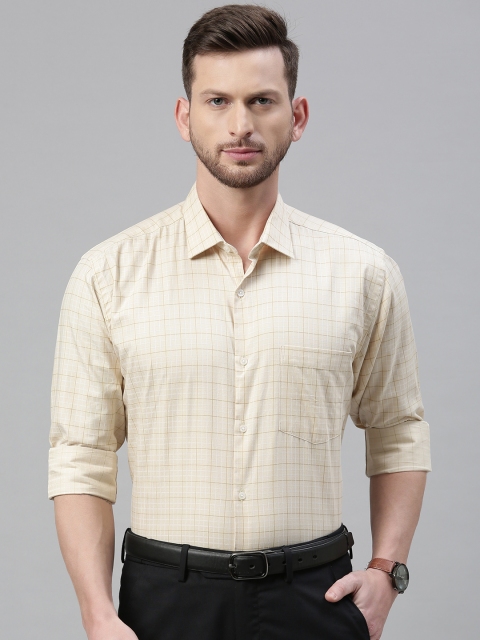 

Park Avenue Men Beige & White Slim Fit Checked Formal Shirt