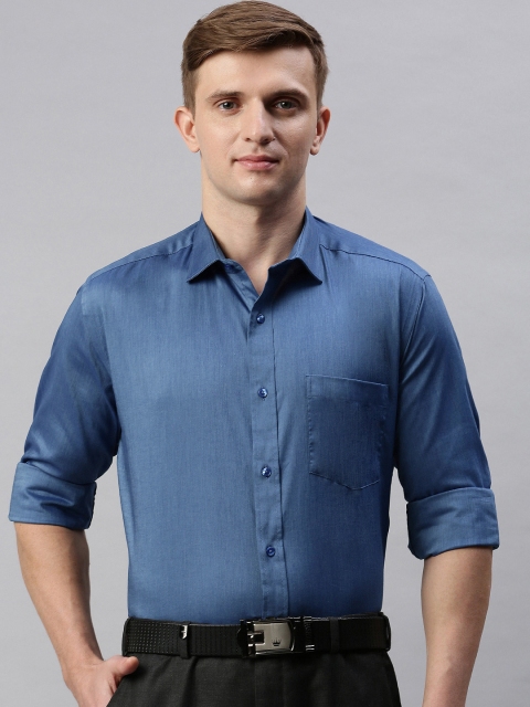 

Park Avenue Men Blue Regular Fit Solid Formal Shirt
