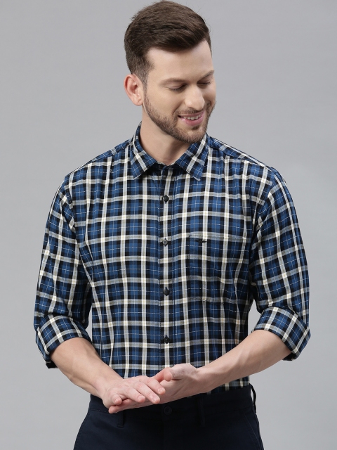 

Park Avenue Men Blue & White Slim Fit Checked Casual Shirt