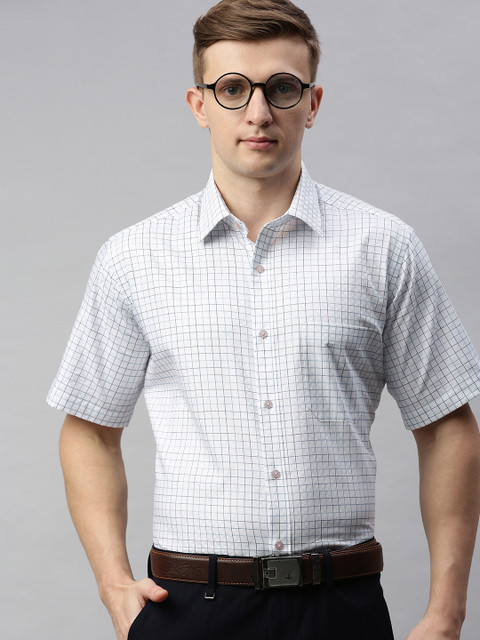 

Raymond Men White & Blue Regular Fit Checked Formal Shirt