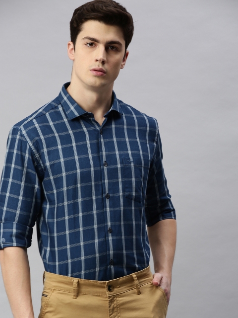 

Park Avenue Men Blue & White Slim Fit Checked Smart Casual Shirt