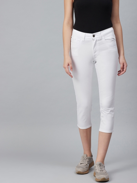 

Marks & Spencer Women White Solid Regular Fit Capris