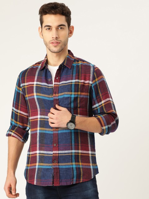 

United Colors of Benetton Men Blue & Maroon Twill Weave Regular Fit Checked Casual Shirt