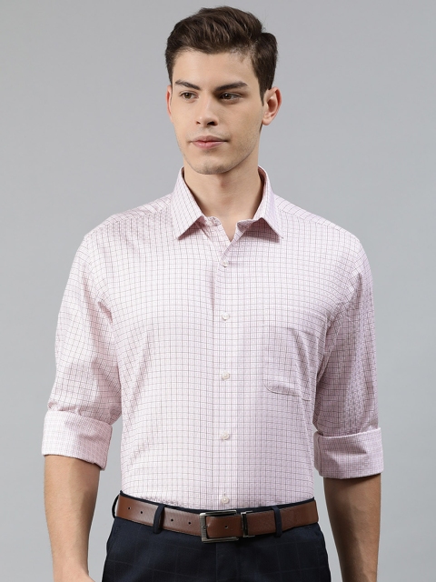 

Arrow Men White & Pink Regular Fit Checked Formal Shirt