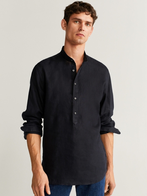 

MANGO MAN Black Linen Regular Fit Solid Casual Shirt