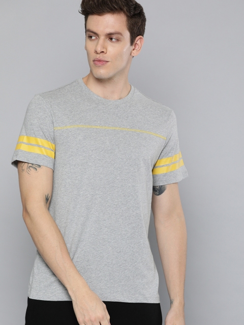

HRX by Hrithik Roshan Men Grey Melange Solid Melange Antimicrobial Lifestyle T-shirt