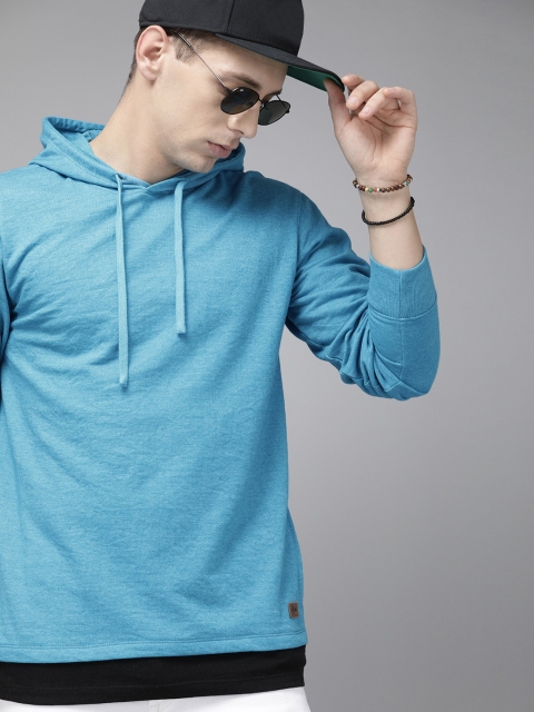 

Roadster Men Blue Solid Hooded Sweatshirt