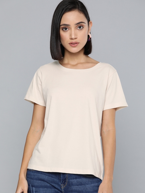 

Chemistry Women Off-White Solid Round Neck Pure Cotton T-shirt