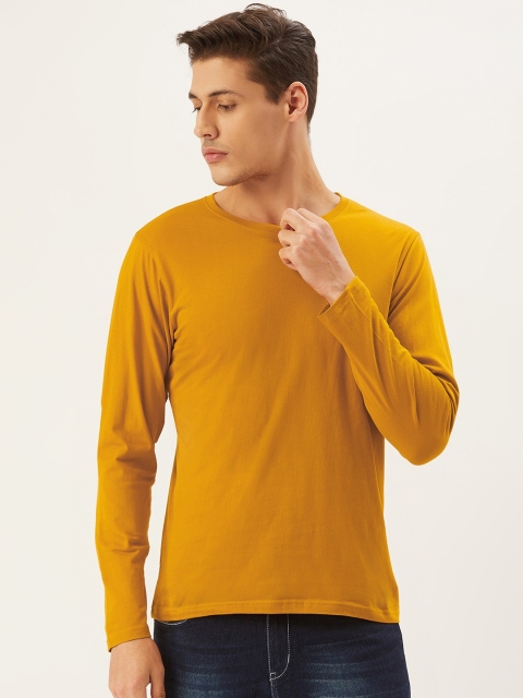 

PRINTOCTOPUS Men Mustard Yellow Solid Round Neck T-shirt