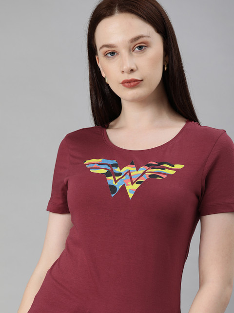

Huetrap Women Maroon Wonder Women Printed Round Neck Pure Cotton T-shirt