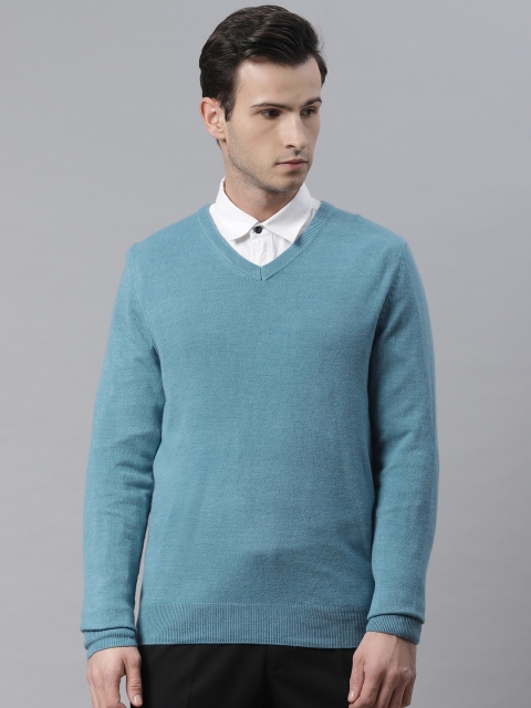 

Marks & Spencer Men Blue Solid V-Neck Pullover