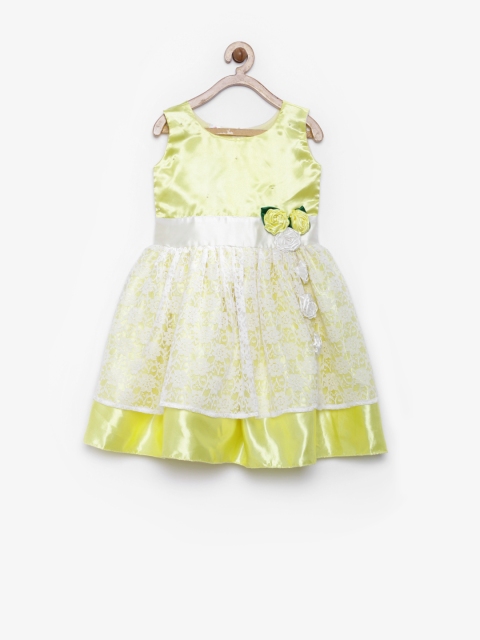

Winakki Girls Yellow & Cream-Coloured Dress