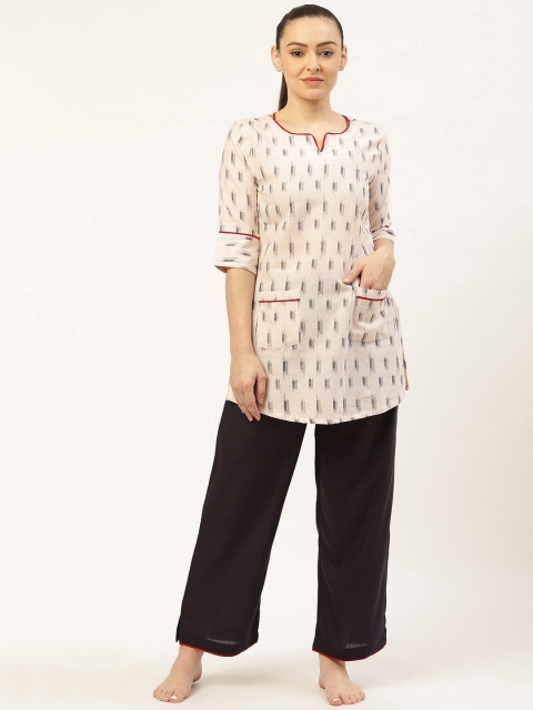 

Laabha Women Peach-Coloured & Black Printed Night Suit