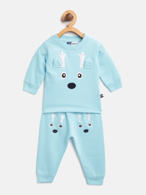 

Moms Love Boys Blue Reindeer Applique T-shirt with Joggers