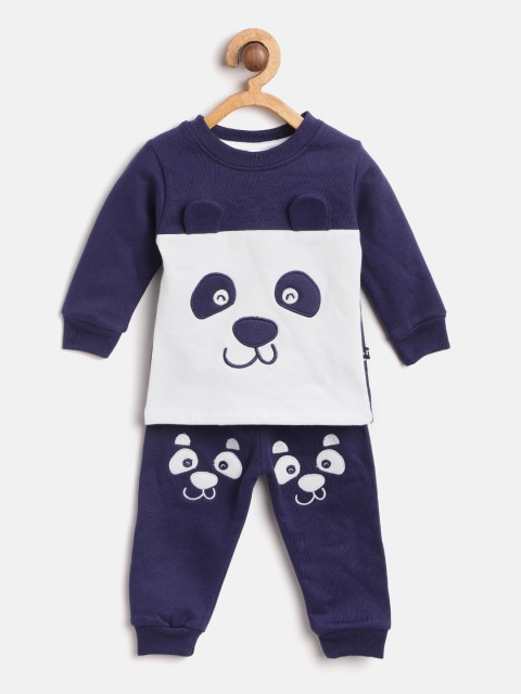 

Moms Love Boys White & Navy Blue Colourblocked Pure Cotton Velvet Finish Clothing Set