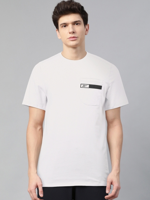 

Reebok Men Off-White Brand Logo Print Detail Slim Fit Training Pure Cotton T-shirt