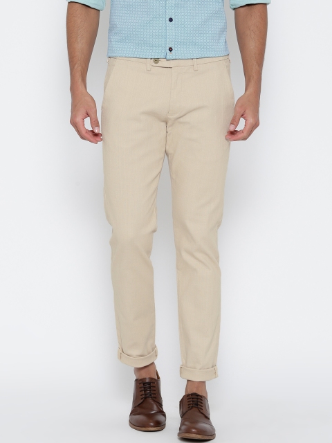 

Highlander Beige Trousers