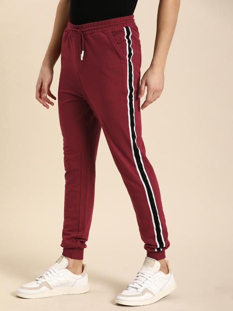 

ether Men Maroon Solid Regular Fit Joggers With Side Stripes