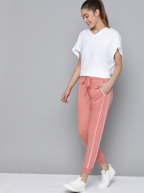 

Mast & Harbour Women Coral Pink Solid Cropped Joggers