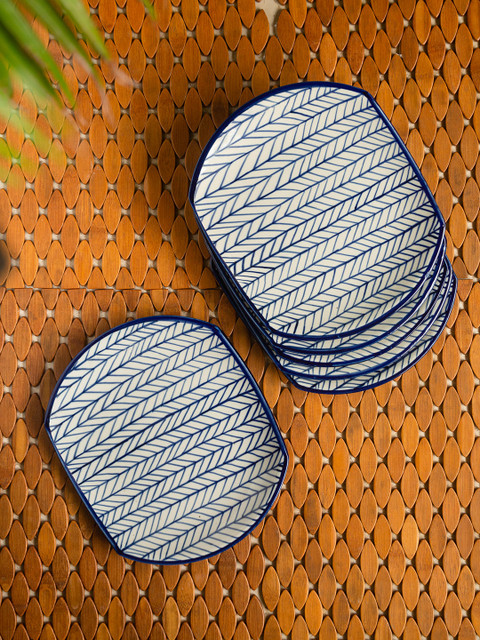 

ExclusiveLane Set of 6 Blue & White Hand-Painted Ceramic Plates